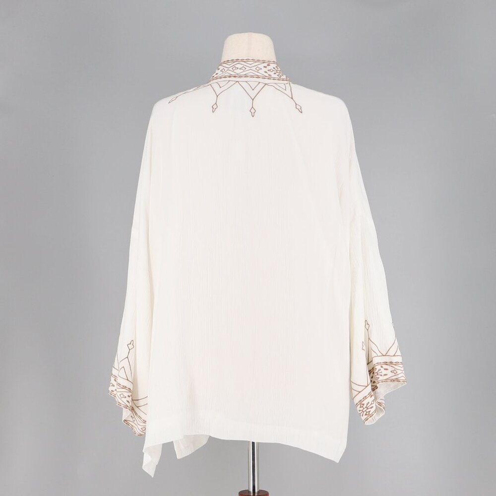 NWOT CHICO'S Embroidered Open Front Cardigan Cream Brown Size L/XL - Picture 4 of 6